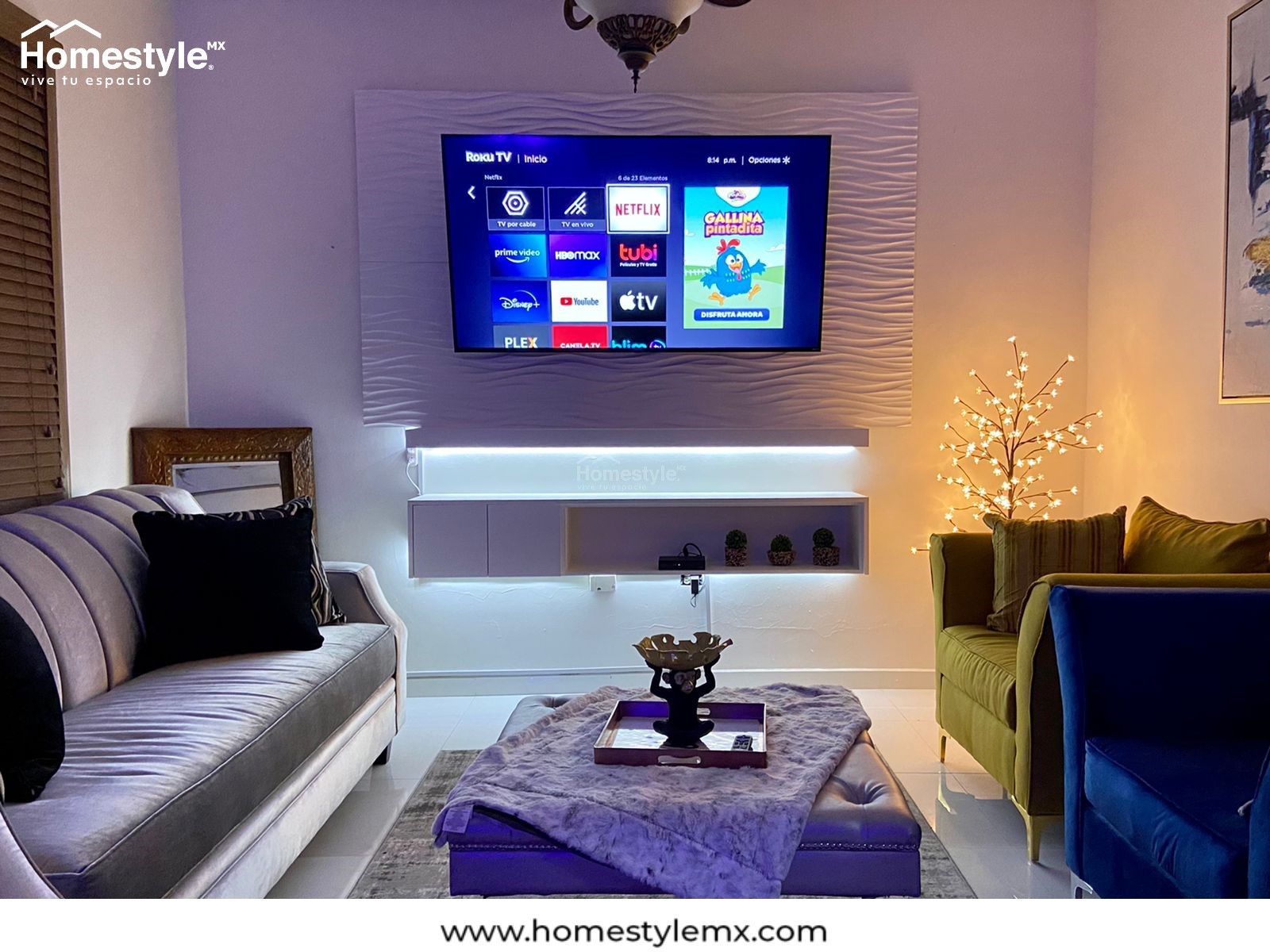 Centro de televisión diseñado en melamina Vesto Blanco Mate y panel 3D. Con luces led para una mayor vista y elegancia.