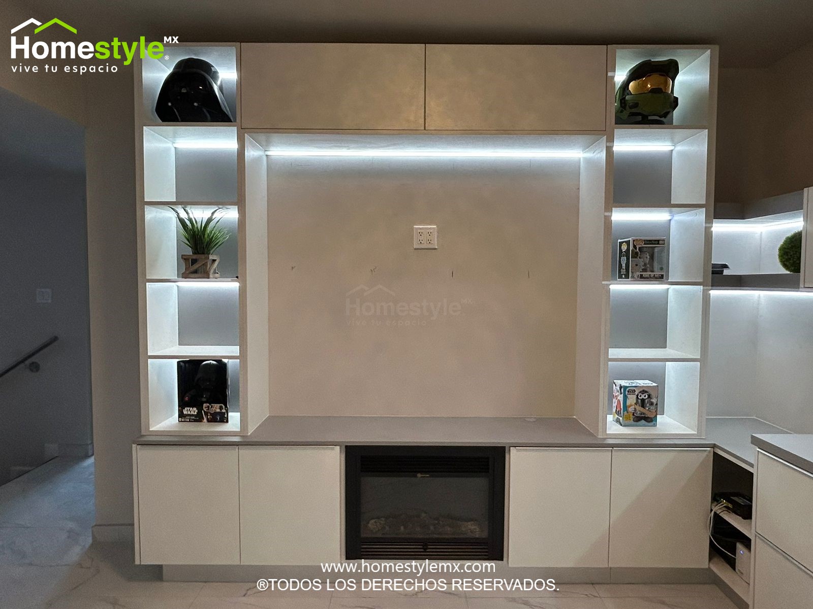 Centro de TV en forma de L. Diseñado en Melamina Blanca y MDF Super Matte New Gray.